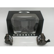 Oakley 2000 O-Frame Black Goggle and Roll Off System XL 36mm 